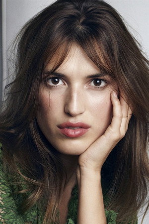 Jeanne Damas portrait