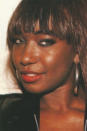 Dominique Simone portrait