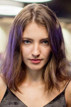 Sara Sandeva portrait