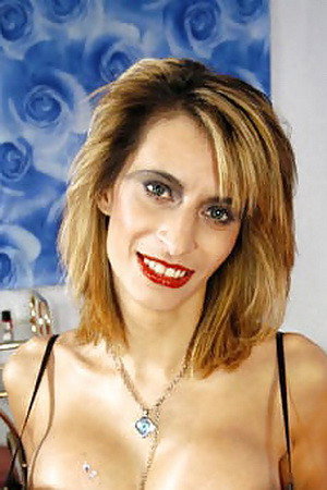 Nena Blow portrait