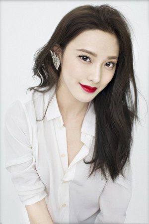 Peng Xiaoran portrait