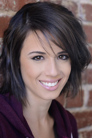 Jenna Kanell portrait