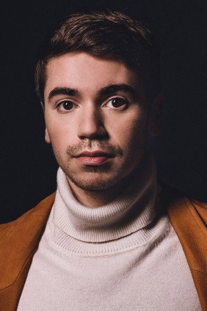 Noah Galvin portrait