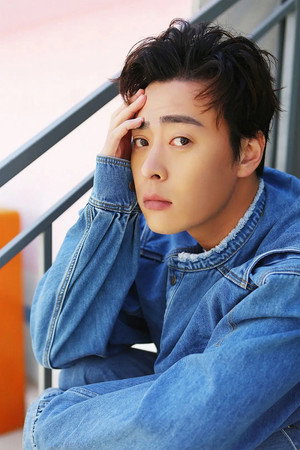 Zhang Tong portrait