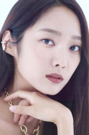 Choi Kyung-min portrait
