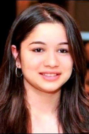 Sara Tendulkar portrait