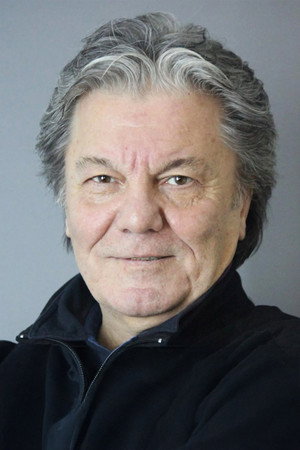 Kazım Akşar portrait