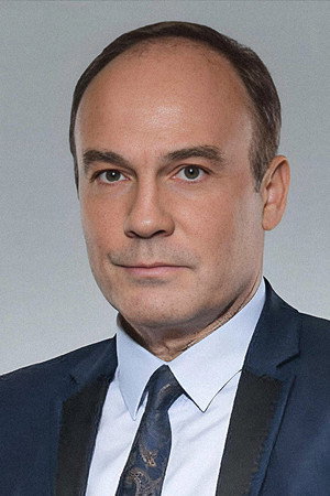 Mahir Günşiray portrait