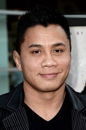 Cung Le portrait