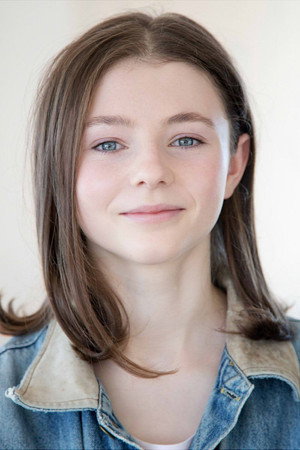 Thomasin McKenzie portrait