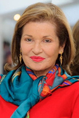 Stephanie Beacham portrait