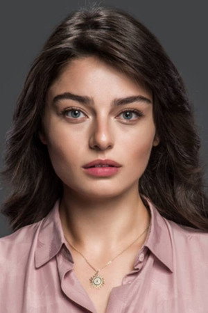 Ayça Ayşin Turan portrait