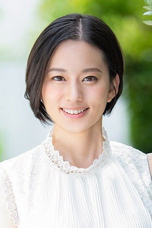 Kanna Hirai portrait