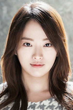 Chun Woo-hee portrait