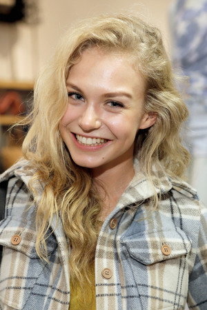 Penelope Mitchell portrait