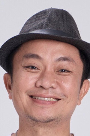 Somphong Kunapratom portrait