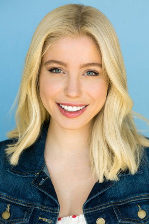 Arielle Raycene portrait