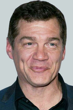 Matthew Glave portrait