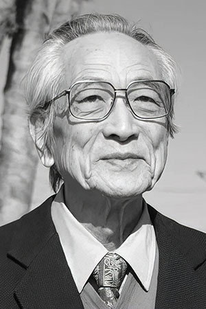 Toshihiro Iijima portrait