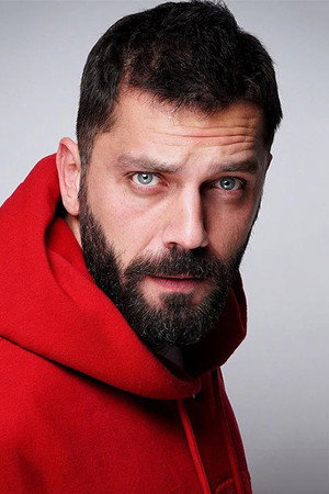 Can Nergis portrait