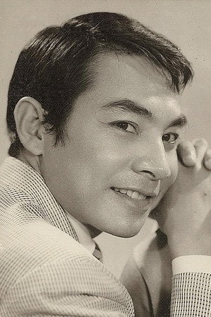 Thành Được portrait