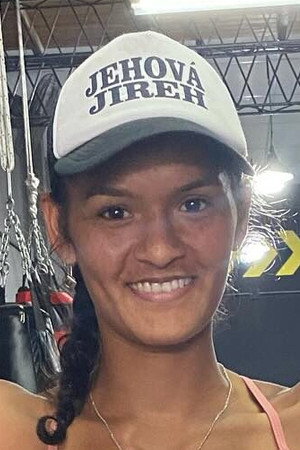 Yanina del Carmen Lescano portrait