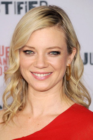 Amy Smart portrait