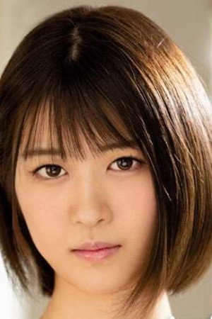 Asuka Kiyomiya portrait