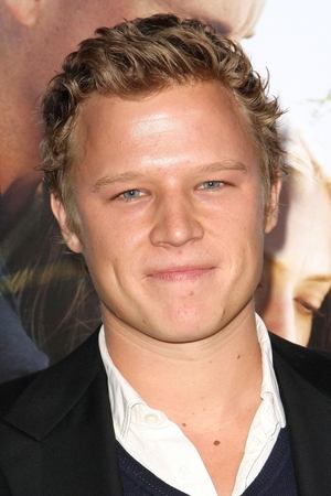 Christopher Egan portrait
