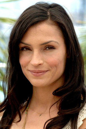 Famke Janssen portrait