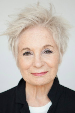 Louise Latraverse portrait