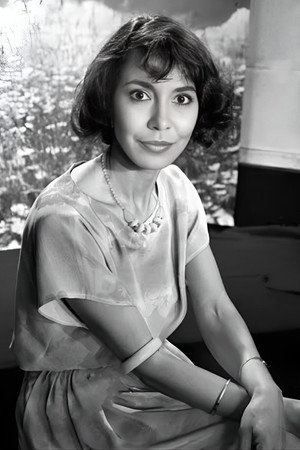Nadia Samir portrait