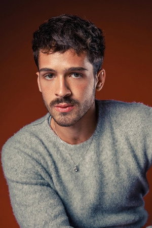 João Guilherme Ávila portrait