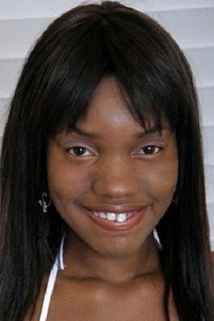 Yazmene Fine portrait