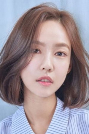 Kim Soo-yeon portrait