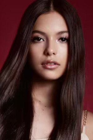 Cristal Aparicio portrait