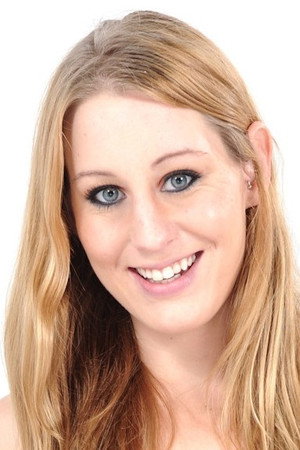 Lizzy London portrait