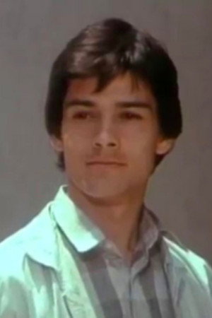 Oğuz Tunç portrait