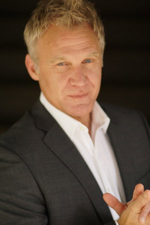 Terry Serpico portrait