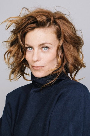 Cassidy Freeman portrait