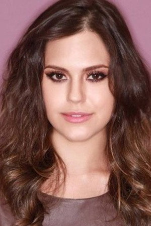 Jessika Alves portrait