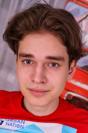 Finn Keit portrait