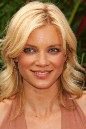 Amy Smart portrait