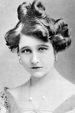 Dora De Winton portrait