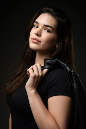 Bia Anjinho portrait