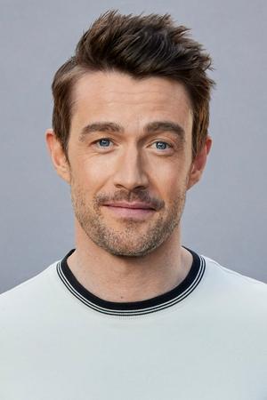 Robert Buckley portrait