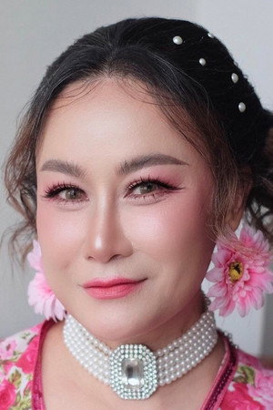 Duangrudee Boonbamrung portrait