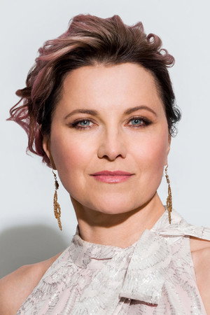 Lucy Lawless portrait
