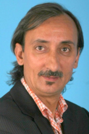 Erol Aydın portrait