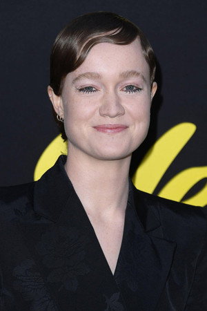 Liv Hewson portrait